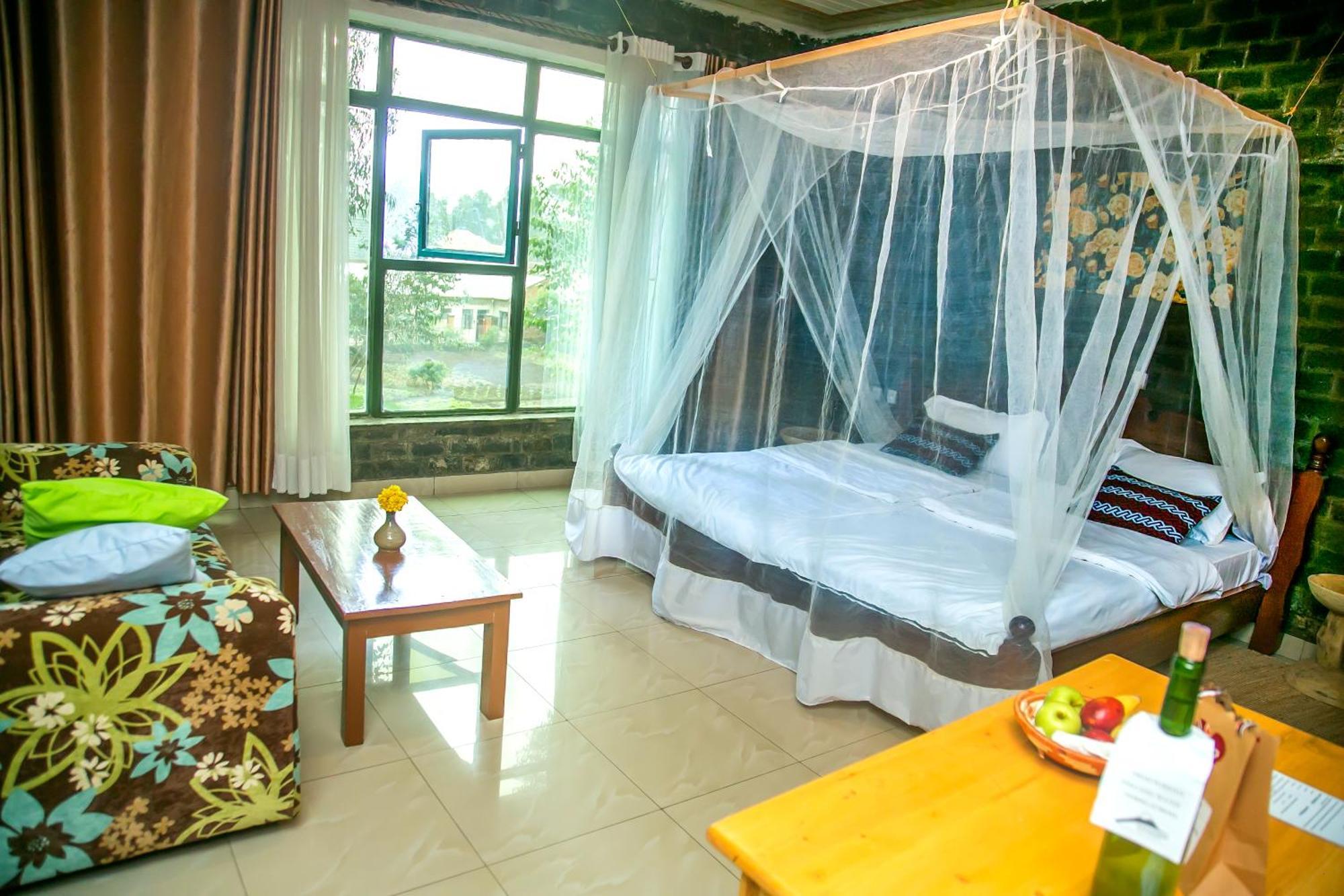 Karisimbi Cave Resort Ruhengeri Ngoại thất bức ảnh